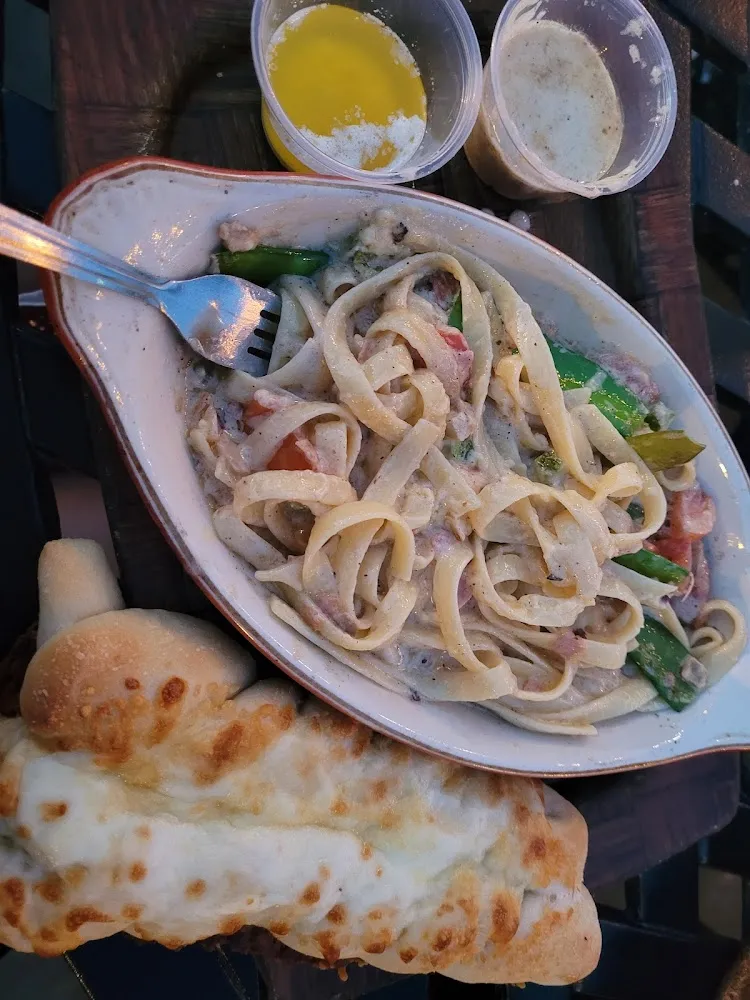 Fettuccine Supreme